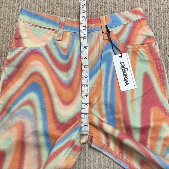 Wrangler Wild West 603 High Rise Straight Rainbow Wave Jeans Size 28X28 Women - Picture 14 of 15